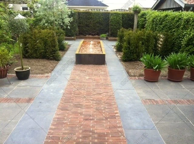 Modern Outdoor Rain Shower Fountain Corten Steel Water Feature Rain Curtain